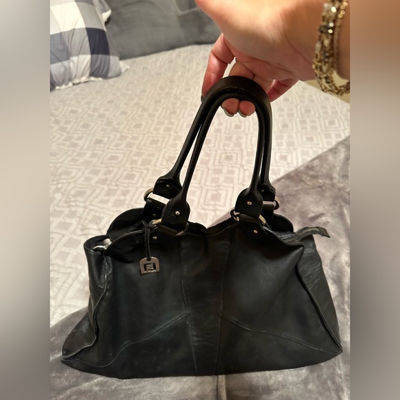 Vintage Fendi Hobo Style Leather Zip top Bag - Picture 14 of 15